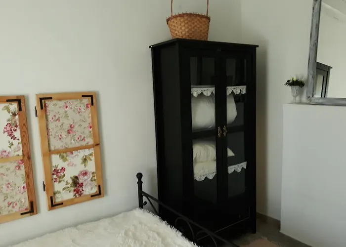 Szep Julis Vendeghaz * Cserepfalu